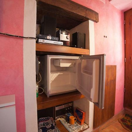 La Vecchia Casa Rosa Apartment Cannero Riviera Bagian luar foto