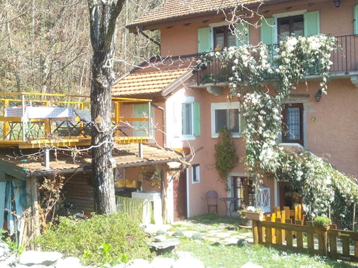 La Vecchia Casa Rosa Apartment Cannero Riviera Bagian luar foto
