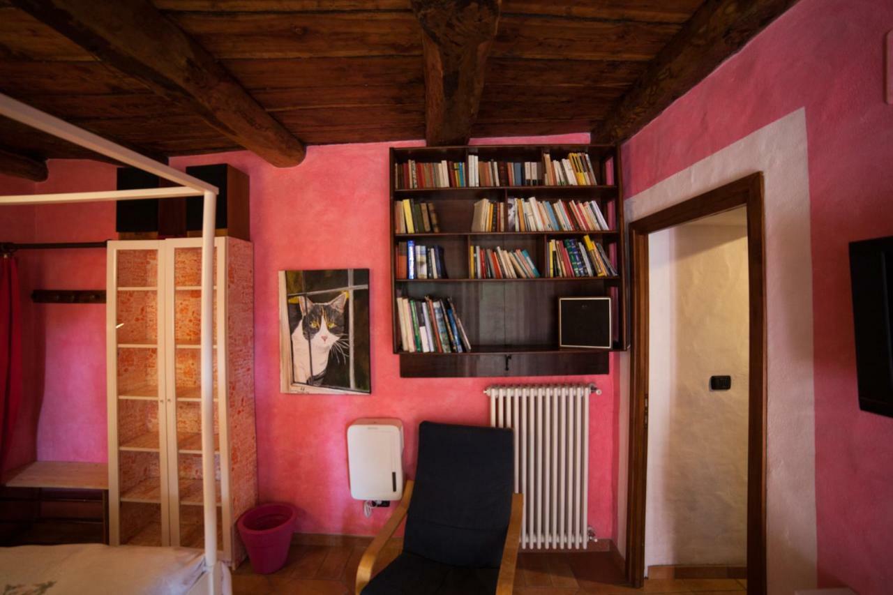 La Vecchia Casa Rosa Apartment Cannero Riviera Bagian luar foto